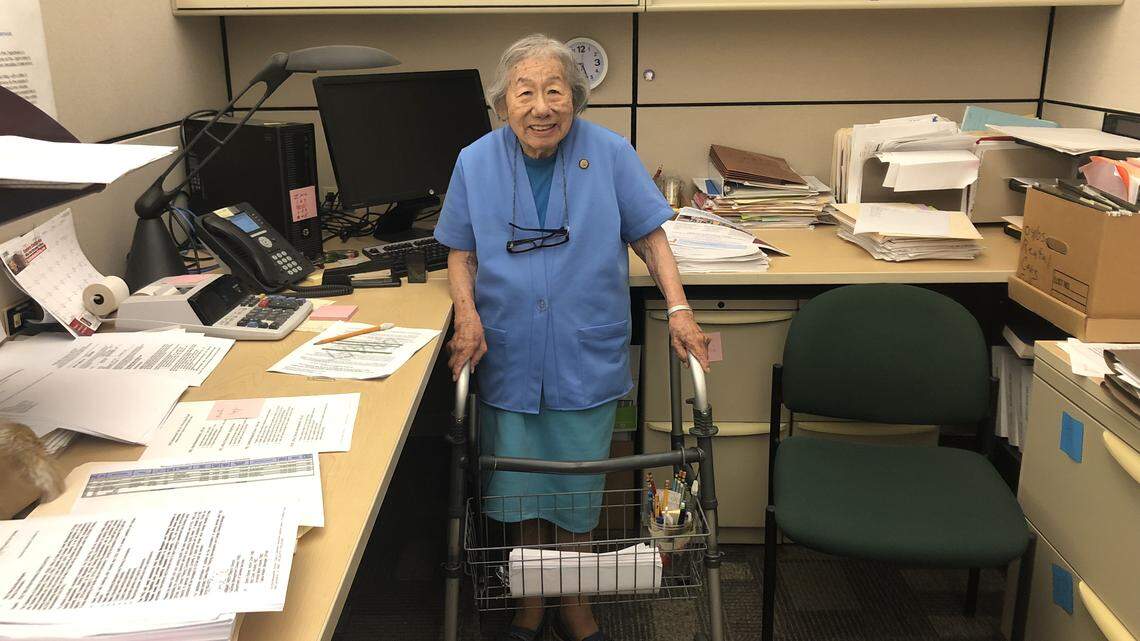 Oldest CA state worker, 102, dies after 80 years of service